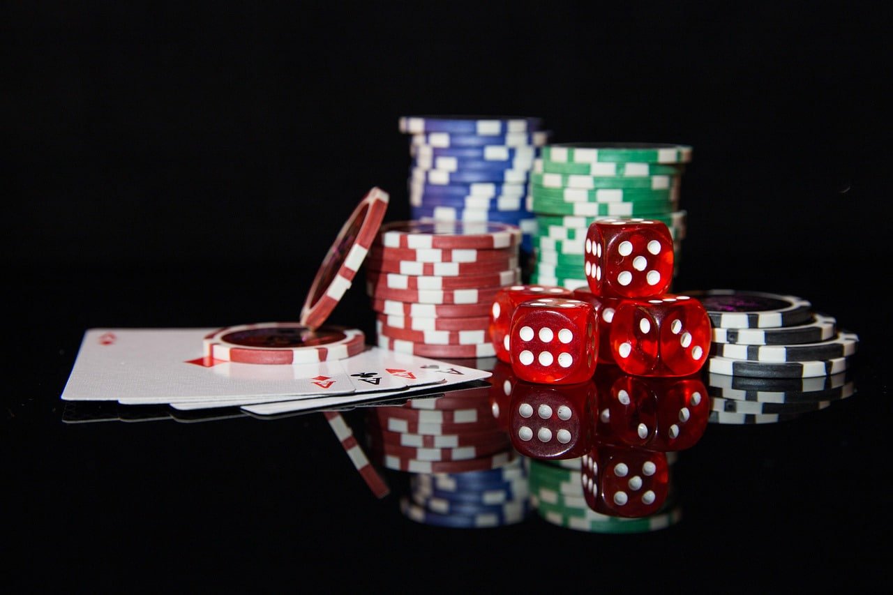 Sports and casino-style entertainment overview on 8777 apk homepage