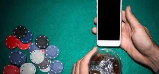 Bangladesh mobile browsing scene related to 8777 apk casino guide reading